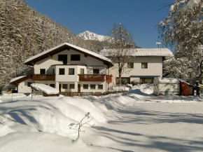 Apartment Ferien 2 by Interhome